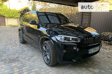 Внедорожник / Кроссовер BMW X5 2015 в Днепре