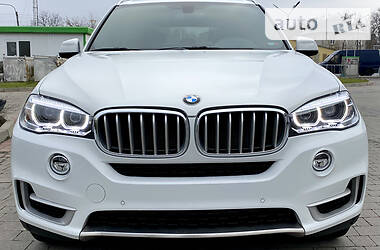 Внедорожник / Кроссовер BMW X5 2017 в Ивано-Франковске