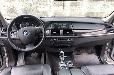 Внедорожник / Кроссовер BMW X5 2013 в Ровно