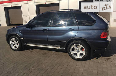 Внедорожник / Кроссовер BMW X5 2004 в Апостолово