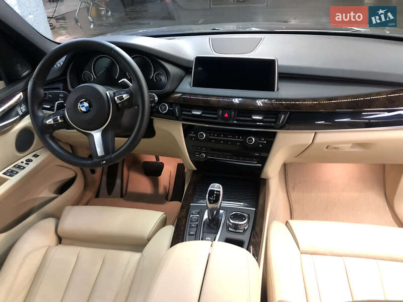 Позашляховик / Кросовер BMW X5 2014 в Києві