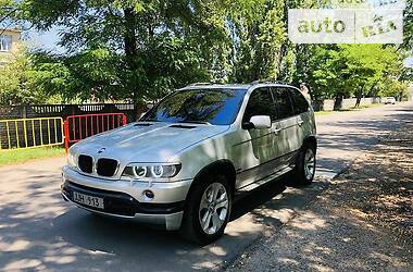 Внедорожник / Кроссовер BMW X5 2003 в Черновцах