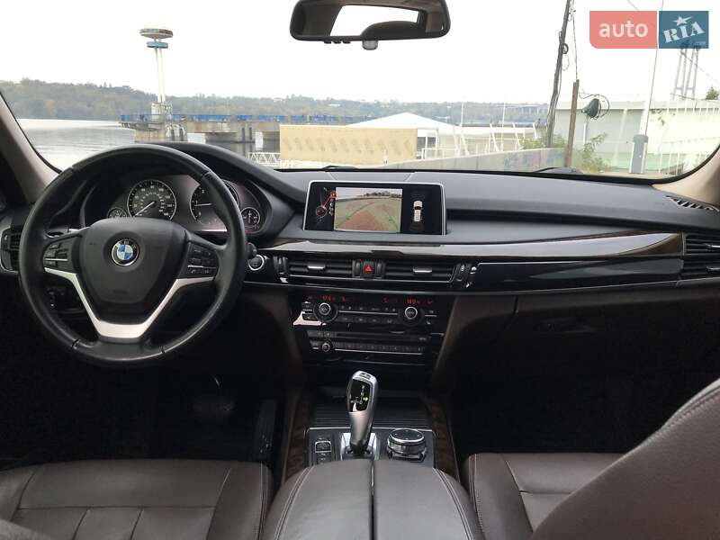 Внедорожник / Кроссовер BMW X5 2015 в Запорожье