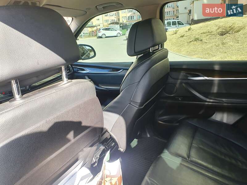 Внедорожник / Кроссовер BMW X5 2014 в Одессе