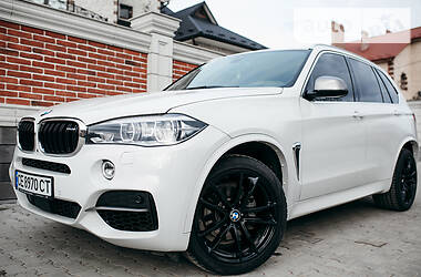 Внедорожник / Кроссовер BMW X5 2016 в Черновцах