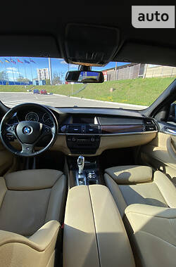 Позашляховик / Кросовер BMW X5 2012 в Вінниці