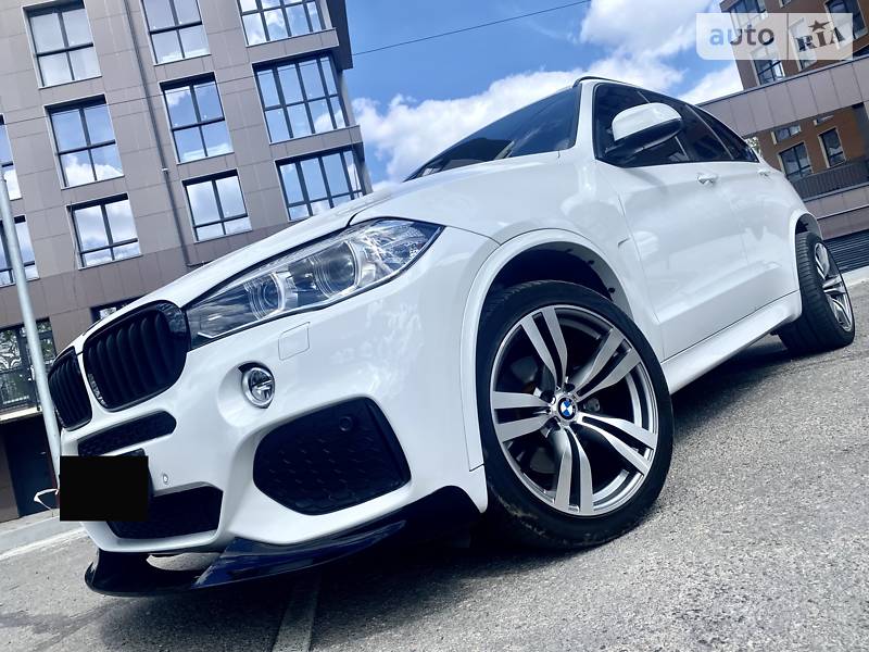 Позашляховик / Кросовер BMW X5 2017 в Києві