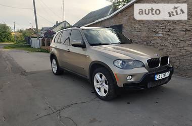 Внедорожник / Кроссовер BMW X5 2007 в Золотоноше