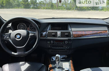 Внедорожник / Кроссовер BMW X5 2008 в Николаеве