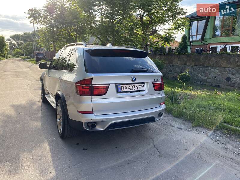 Внедорожник / Кроссовер BMW X5 2012 в Кропивницком