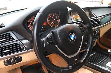 Позашляховик / Кросовер BMW X5 2008 в Івано-Франківську