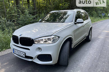 Внедорожник / Кроссовер BMW X5 2017 в Ивано-Франковске