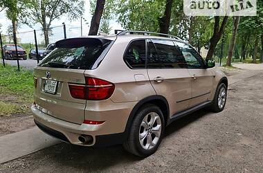 Внедорожник / Кроссовер BMW X5 2013 в Тернополе