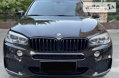 Позашляховик / Кросовер BMW X5 2015 в Києві