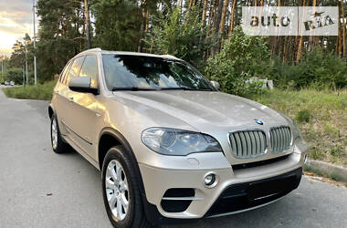 Внедорожник / Кроссовер BMW X5 2012 в 