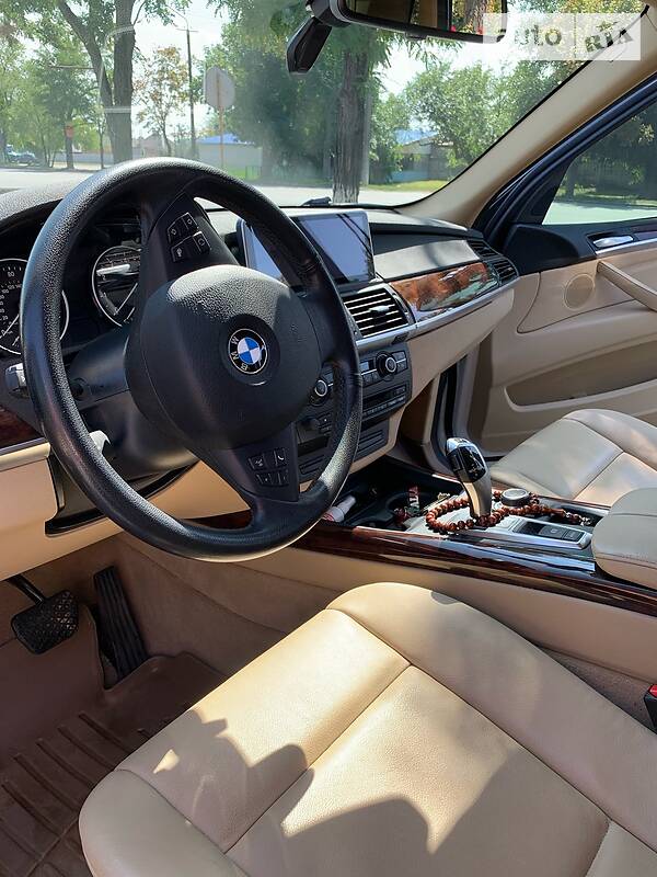 Позашляховик / Кросовер BMW X5 2011 в Покрові