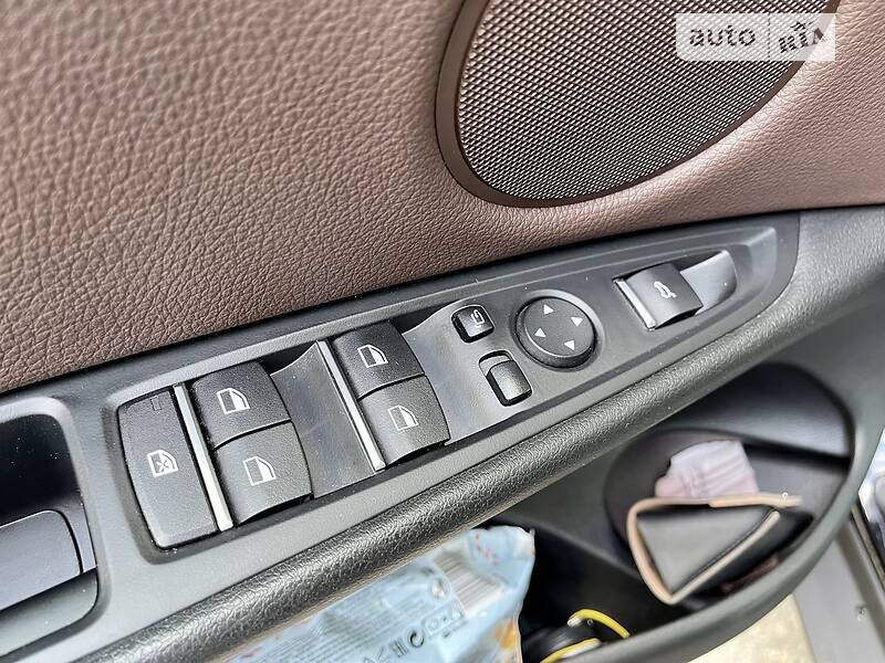 Внедорожник / Кроссовер BMW X5 2016 в Хмельницком