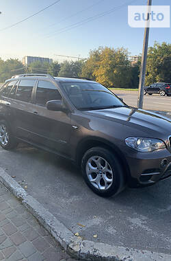 Позашляховик / Кросовер BMW X5 2012 в Львові