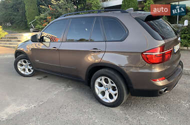 Позашляховик / Кросовер BMW X5 2012 в Львові