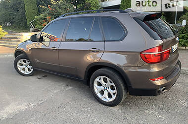 Позашляховик / Кросовер BMW X5 2012 в Львові