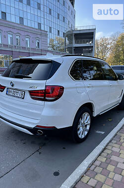 Внедорожник / Кроссовер BMW X5 2014 в 