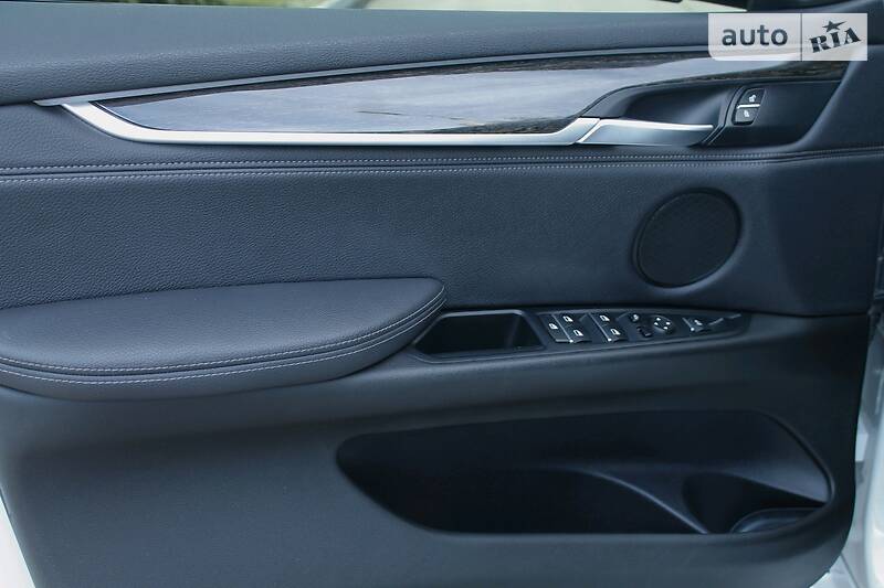 Внедорожник / Кроссовер BMW X5 2018 в Полтаве