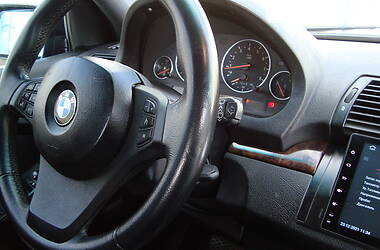 Позашляховик / Кросовер BMW X5 2004 в Мелітополі