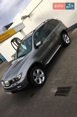Позашляховик / Кросовер BMW X5 2005 в 