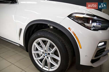Внедорожник / Кроссовер BMW X5 2018 в 