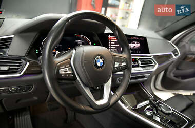 Внедорожник / Кроссовер BMW X5 2018 в 