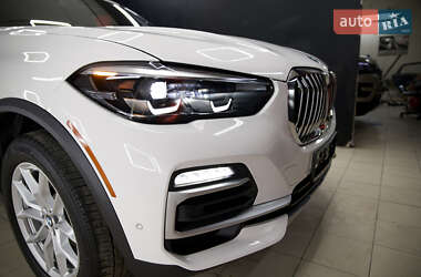 Внедорожник / Кроссовер BMW X5 2018 в 