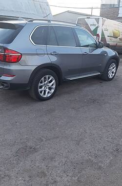 Позашляховик / Кросовер BMW X5 2013 в Рівному