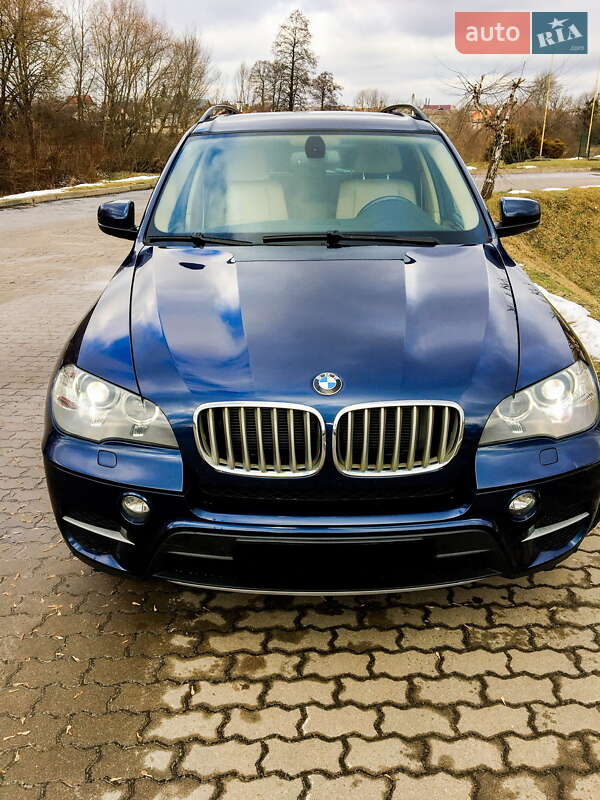 Внедорожник / Кроссовер BMW X5 2012 в Бродах