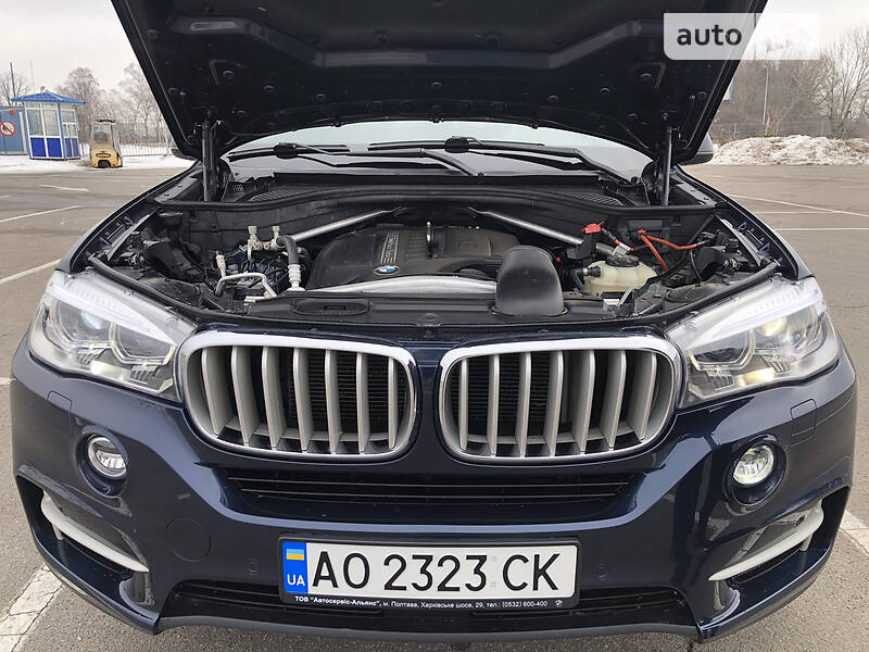 Внедорожник / Кроссовер BMW X5 2018 в Полтаве