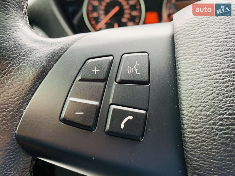 Позашляховик / Кросовер BMW X5 2013 в Львові