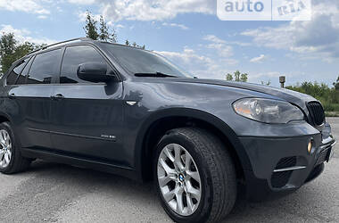 Седан BMW X5 2011 в Тернополе