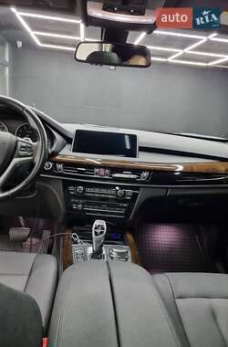 Внедорожник / Кроссовер BMW X5 2018 в 