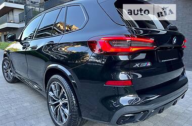 Позашляховик / Кросовер BMW X5 2021 в Києві