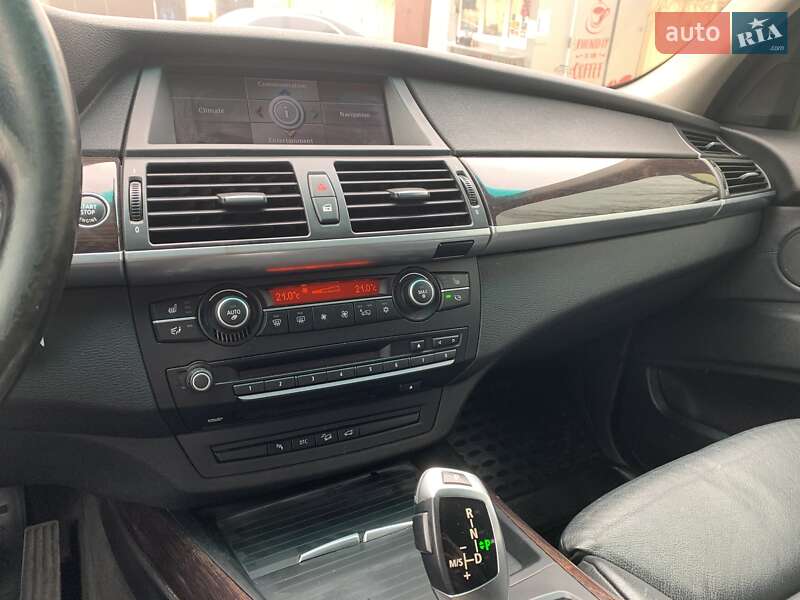 Внедорожник / Кроссовер BMW X5 2008 в Киеве