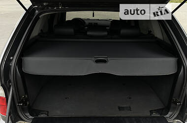 Внедорожник / Кроссовер BMW X5 2004 в 
