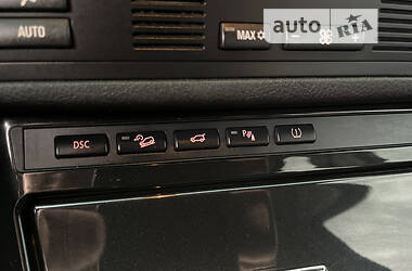 Внедорожник / Кроссовер BMW X5 2004 в 