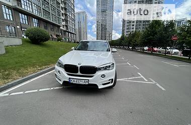 Позашляховик / Кросовер BMW X5 2017 в Києві