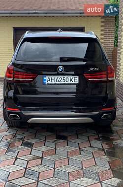 Позашляховик / Кросовер BMW X5 2014 в Дніпрі