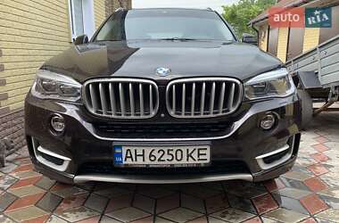 Позашляховик / Кросовер BMW X5 2014 в Дніпрі