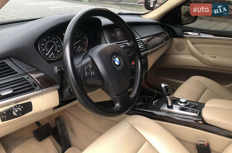 Внедорожник / Кроссовер BMW X5 2009 в Виннице