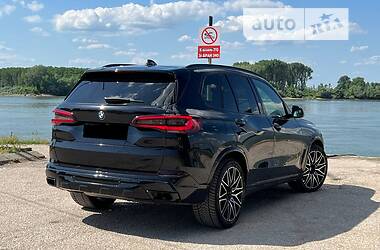 Позашляховик / Кросовер BMW X5 2020 в 
