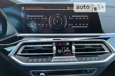 Позашляховик / Кросовер BMW X5 2020 в 