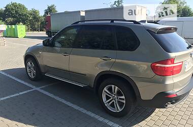 Внедорожник / Кроссовер BMW X5 2009 в Коломые