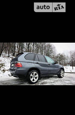 Внедорожник / Кроссовер BMW X5 2001 в Киеве