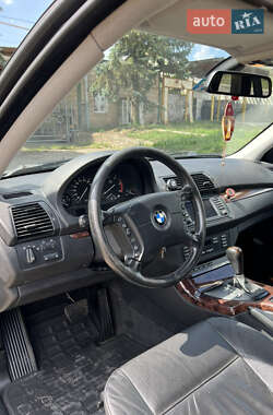 Внедорожник / Кроссовер BMW X5 2006 в Черновцах